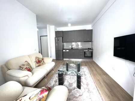 Apartament 1+1 +parkim tek Univers city