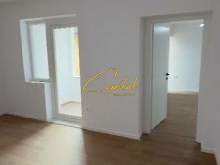VENDESI APPARTAMENTO 1+1 EX MERCATO ELETTRICO 115.000 EURO