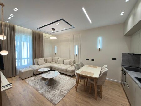 Japim me qira apartament 1+1+ Post Parkimi tek Rruga Faik Konica!