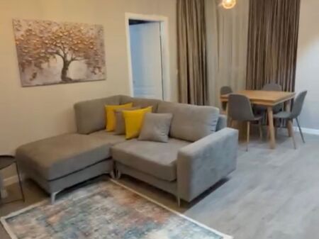 Laprakë, Rezidenca Aura jepet me qira apartament 1+1!