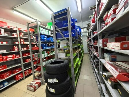 Affitto, Unità Commerciale, Via Dritan Hoxha, Tirana.
