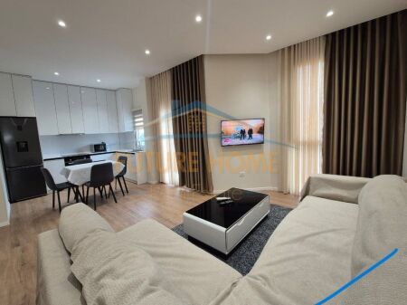 Qera, Apartament 1+1+Post Parkim, Ali Demi, Tiranë.