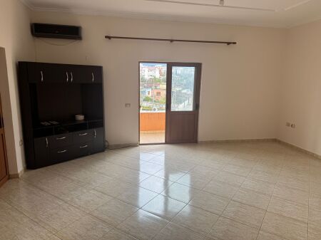  Jepet me qira apartament 3+1+2 – Fresk, Rr. Shefqet Kuka