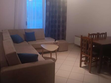 APARTAMENT ME QERA 2+1+2 BULEVARDI ZOGU 1 55.000 LEKE FH-66290