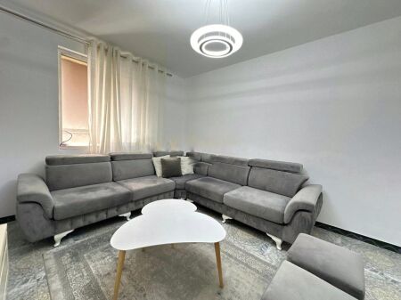 Shesim Apartament 2+1 tek Rruga e Durresit! 160,000 €