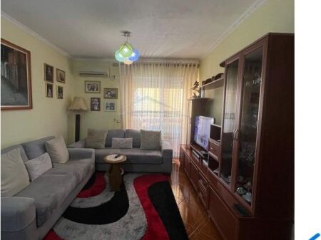 OCCASIONE, Vendesi, Appartamento 2+1, Komuna e Parisit, Tirana