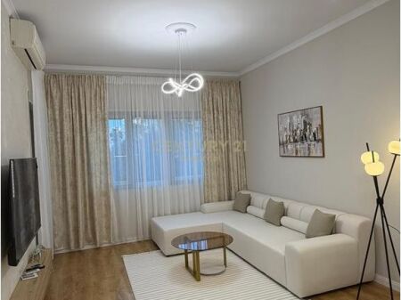 Vendesi Appartamento 2+1 A Astir