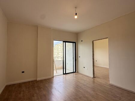 Apartment 1+1+balcony for sale Astir, near Fratari Complex, Price: 8,900,000 Leke