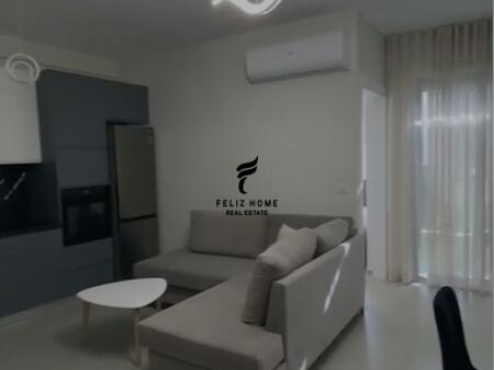 APARTAMENT ME QERA 2+1 RRUGA E DURRESIT 85.000 LEKE FH-66469