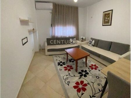 Apartament 2+1 me Qira pranë Hotel Marinaj, Astir