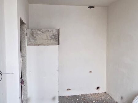 Apartment 2+1, Electric Market!