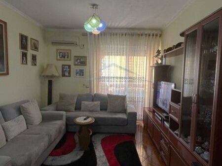 In vendita, Appartamento 2+1, Komuna e Parisit, Tirane