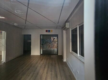 NEGOZIO IN AFFITTO 180 M2 BLOCCO 3.000 EURO FH-66620