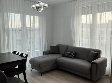  Apartament 2+1+P me Qira – Pranë Bulevardit të Ri 