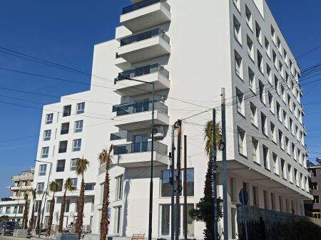Sale Studio in Golem 300m from the sea
