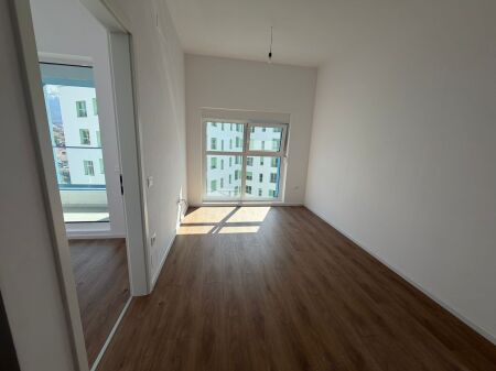 Jepet Apartament me qera