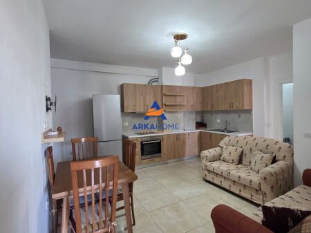JEPET APARTAMENT ME QERA 2+1+BALLKON "PALLATI JOLLA , RRUGA SOKRAT MIHO , ASTIR" 50.000 LEKE (I DISKUTUESHEM)