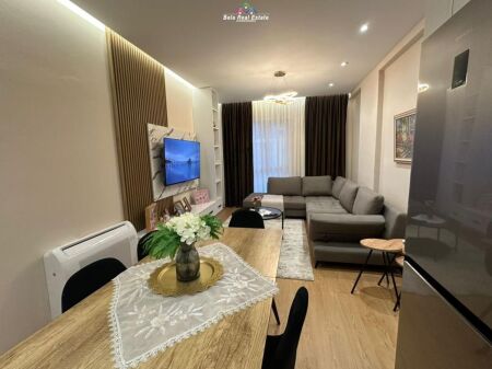 Apartament Me Qera 2+1 Tek Univers City ( ID B2201817) Tirane