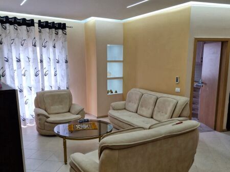 APARTAMENT ME QERA – RRUGA NDREKO RINO