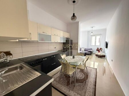 Jepet me Qira apartament 2+1+2 tek Eleonore Kodra Diellit 750 € /Muaj Sip. Totale  102m2