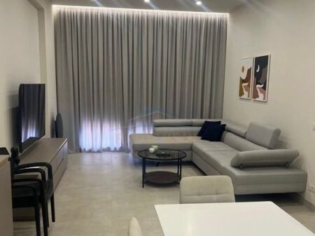 Qera, Apartament 2+1+2+Post Parkimi, Ish Dogana, Tiranë.