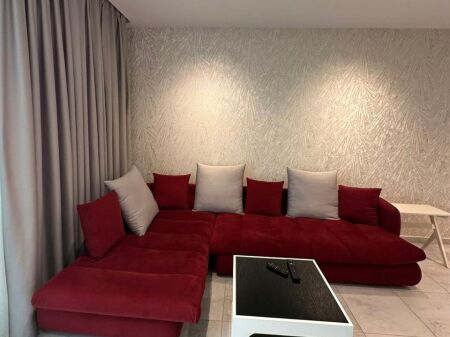 Jepet me qera apartament 2+1 tek Ambasador 3 + Gaderob