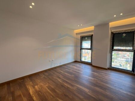 For sale, 2+1 Apartment, Porcelan, Tirana.