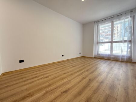 UFFICIO IN AFFITTO EX ESPOSIZIONE 65 M2