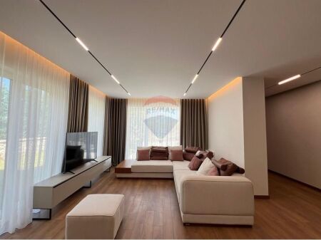 Villa - In Affitto - Vilat Forest, Tirana