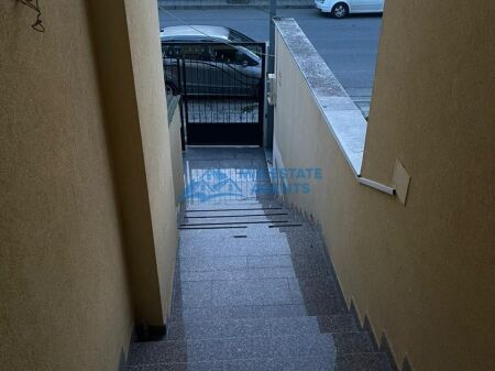 Business premises for rent – Spitallë, Durrës