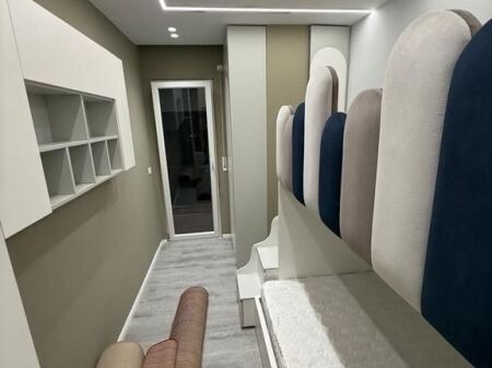 Jepet me qira apartament 2+1 me post parkimi ne Ali Dem!
