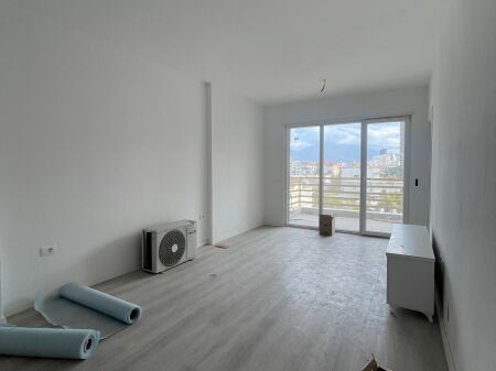 JEPET ME QIRA | Apartament 1+1 + Post Parkimi – E-88, Rruga Dritan Hoxha