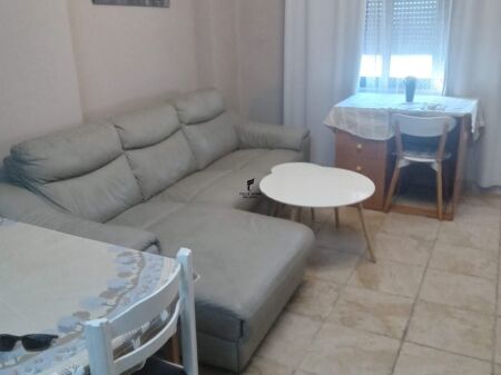 APARTAMENT ME QERA 3+1+2 MINE PEZA 70.000 LEKE FH-66643