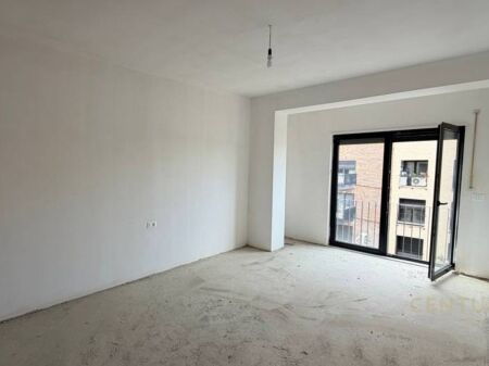 SHITET APARTAMENT 2+1+2