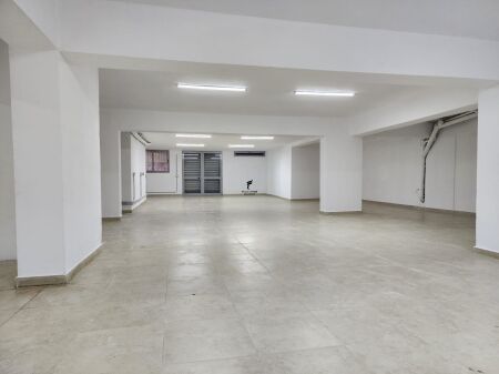 MAGAZZINI IN AFFITTO 300 M2 YZBERISHT 1300 EURO FH-66624