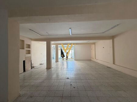 AFFITTASI NEGOZIO 125 M2 A ALI DEM 50.000 LEKE