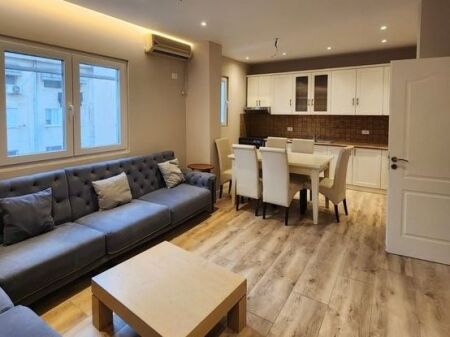 Apartament 2+1 ne shitje, Ish Parku