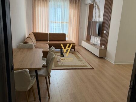JEPET APARTAMENT 2+1+BLK ME QIRA TE RRUGA 5 MAJI 650 EURO