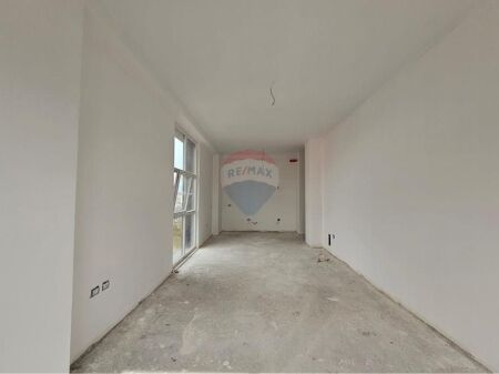Apartament 2+1 per shitje te Amerikan 3