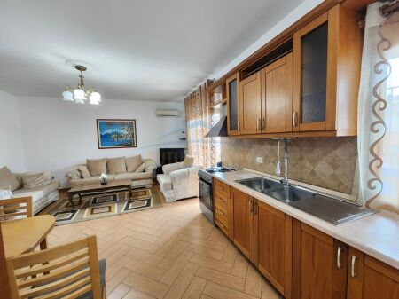 Qera , Apartament 2+1+2 , Sevlia , Tirane