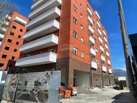 IN VENDITA, APPARTAMENTO 2+1+2, BULEVARDI BLU, TIRANA