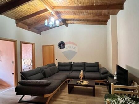 🏡 Shiten 2 Apartamente 2+1 – Komuna e Parisit (tek Lulishtja)
