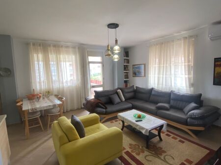 🏡 Apartament 2+1 për Shitje – Kodra e Diellit (Eleonora)