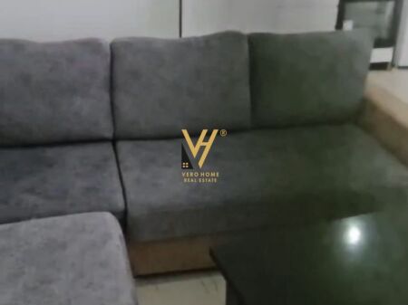 JEPET APARTAMENT 2+1+BLK ME QERA TE STACIONI TRENIT 45.000 LEKE