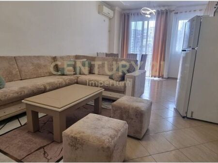Apartament 2+1+2 Ballkone me Qira në Astir!
