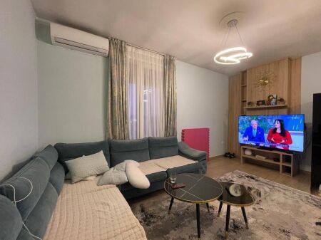 SHITET APARTAMENT 2+1 TE SHKOLLA E BASHKUAR