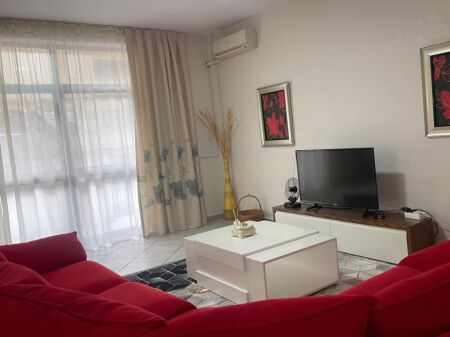 Jepet me qera apartamenti 2+1 