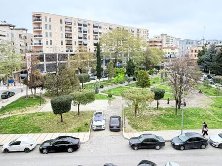 AFFITTASI APPARTAMENTO 2+1 VICINO A PRANVERA, DURAZZO