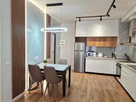 Apartment 1+1 with Parking Space for Rent near the Red School!