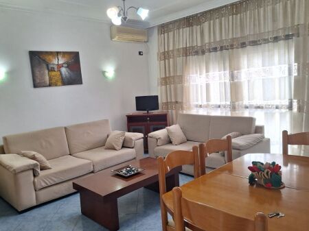 Jepet me qera apartamenti 2+1 